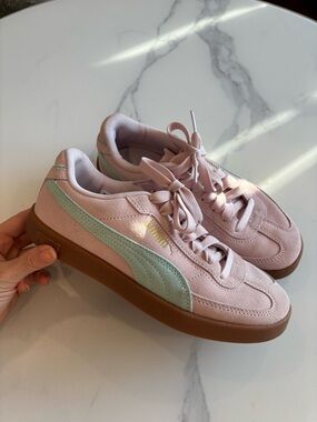 Puma Women's Light Pink Suede Sneakers with Mint Stripe